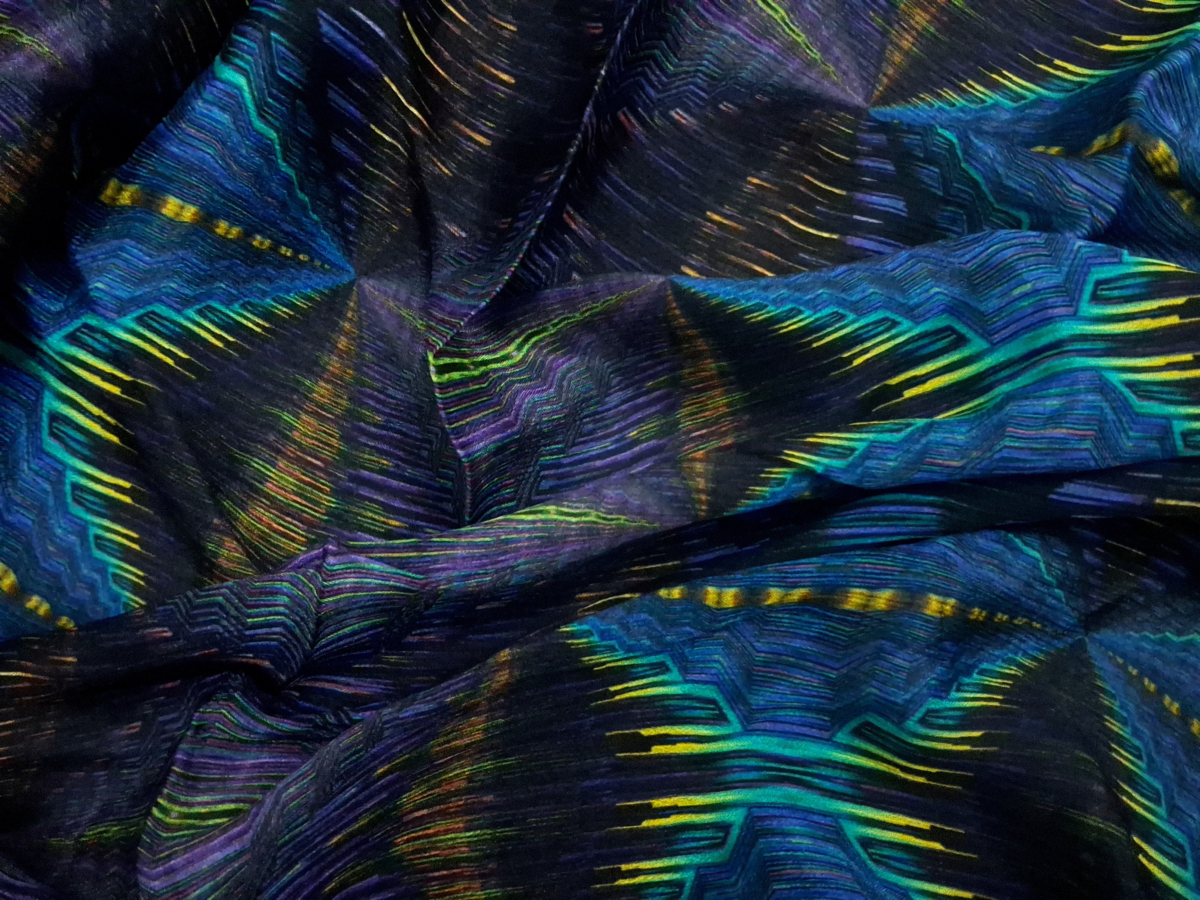 Aurora Facets On Crinkled Viscose Crepe