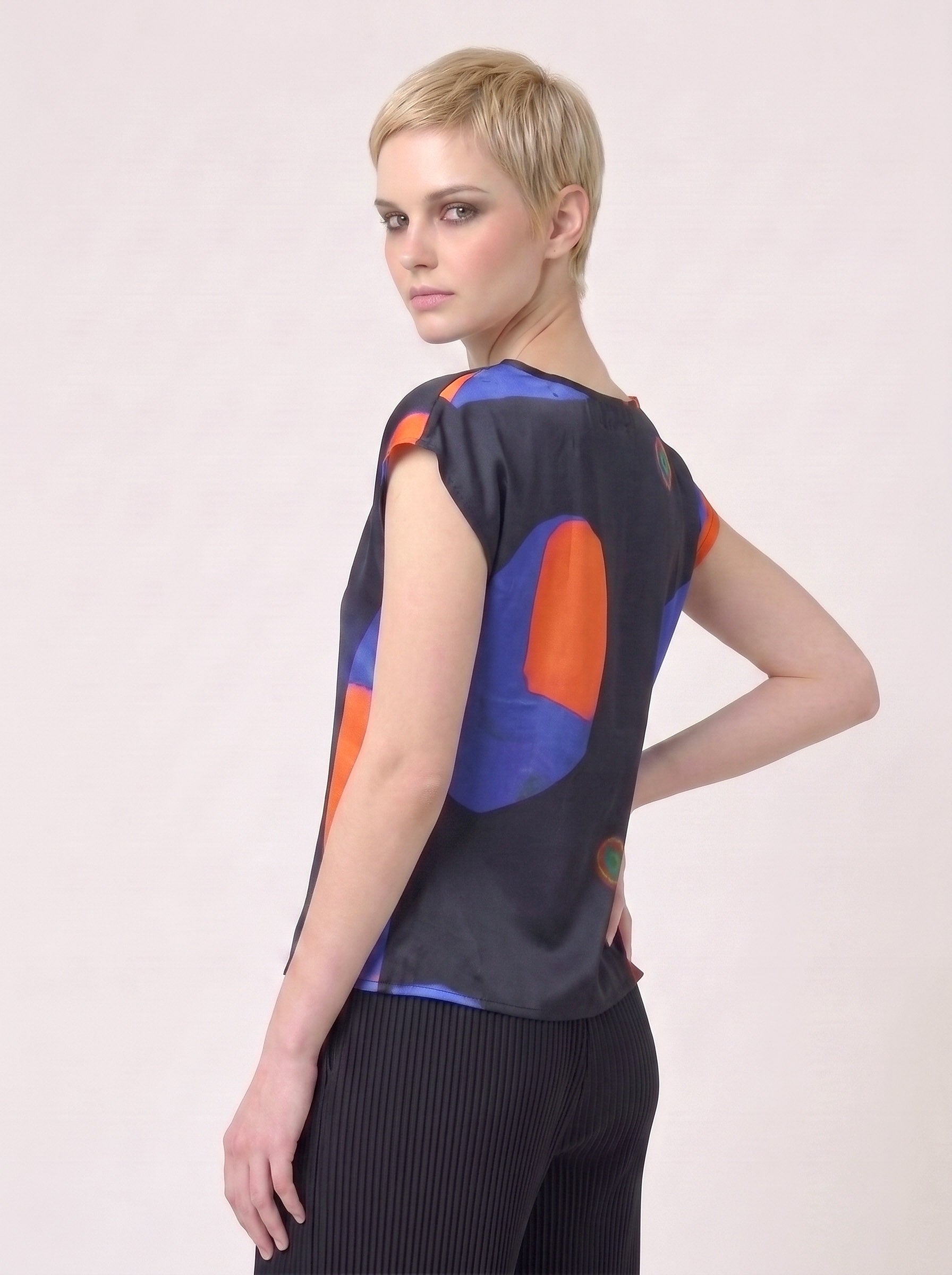 Women's Abstract Print Viscose Chiffon Top – Lightweight Artistic Cap Sleeve Blouse