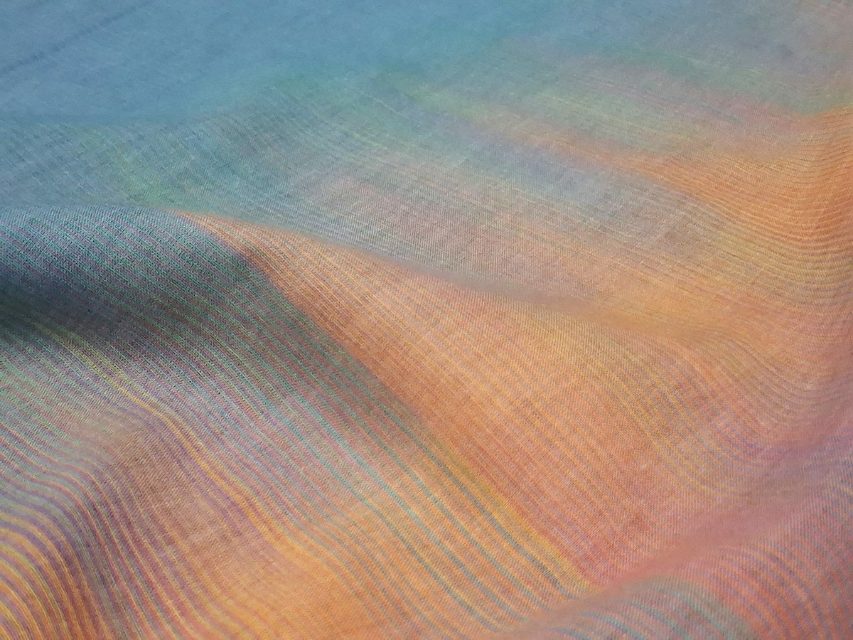 FINE LINES ON AQUA on cotton mul
