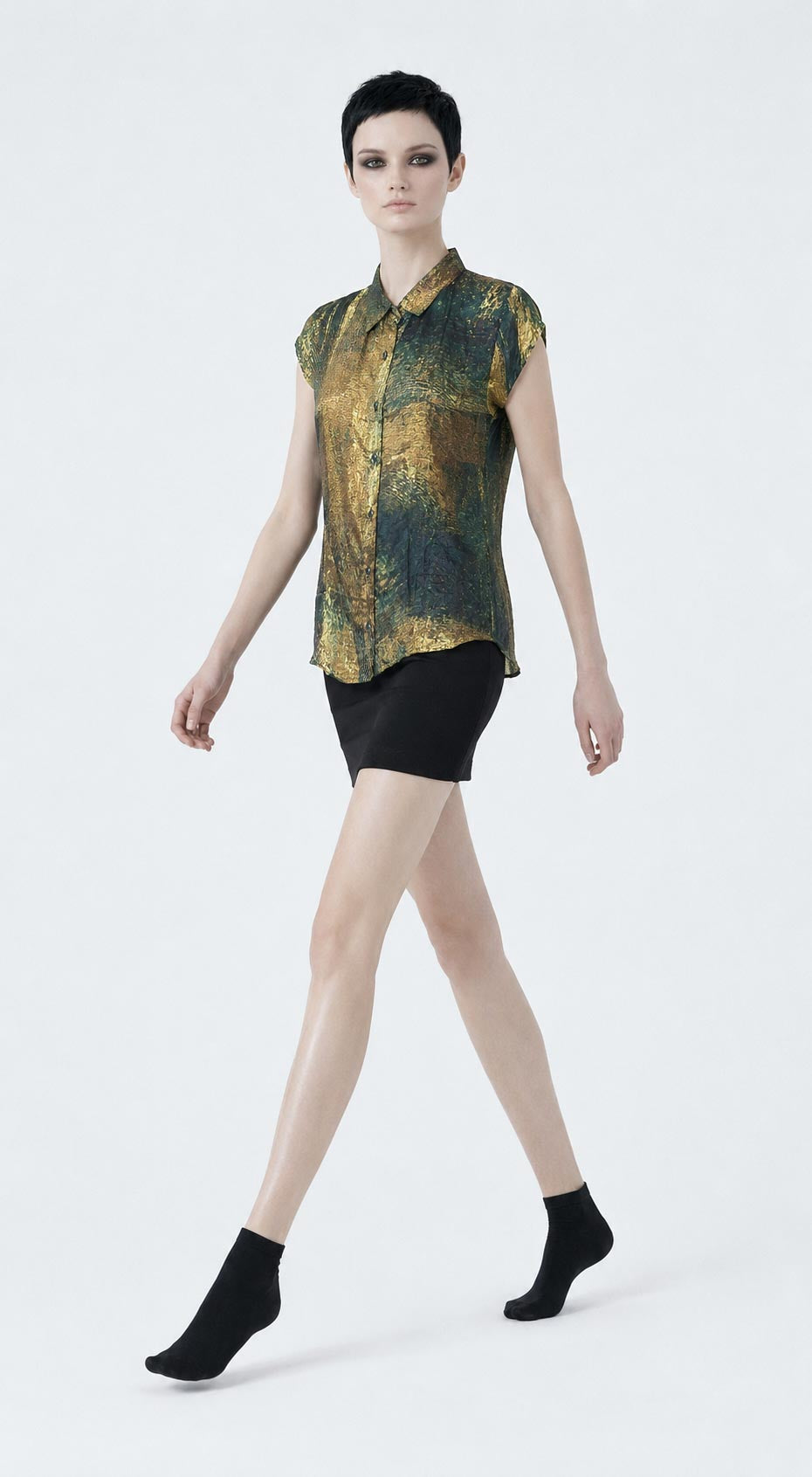 Camisa de Arte de Seda Viscosa para Mujer | Blusa con Botones y Estampado Abstracto Señal Azul | Camisa Llamativa de Manga Larga | Regalo para Amante del Arte