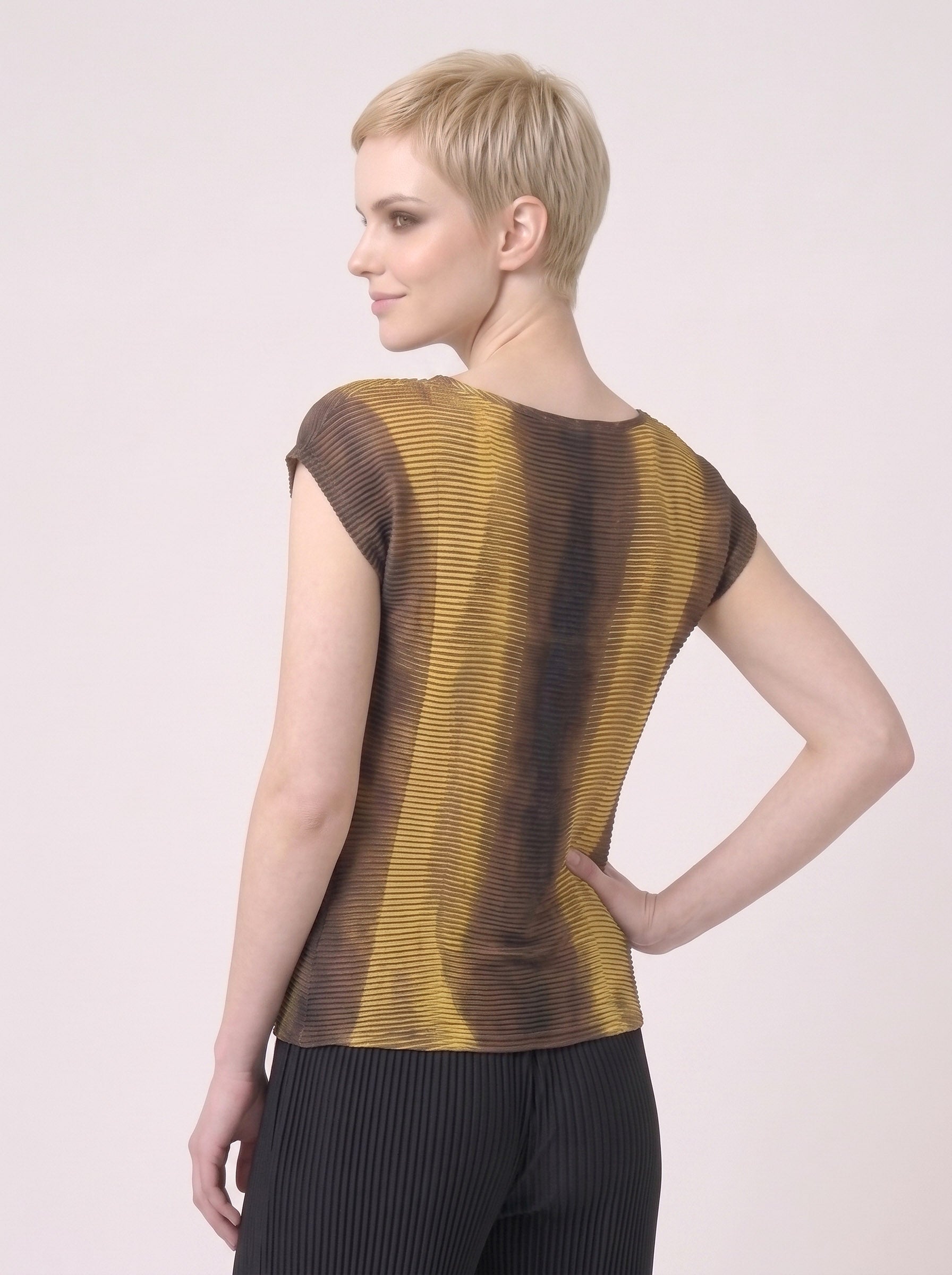 Women's Golden Abstract Print Viscose Chiffon Top – Lightweight Artistic Cap Sleeve Blouse